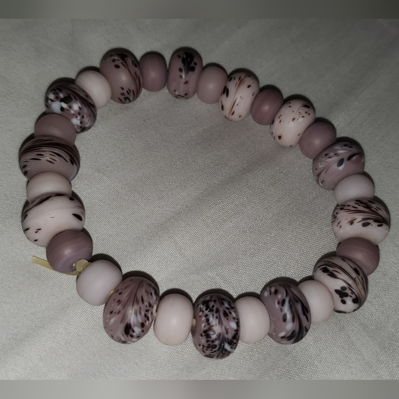 Purple Lampwork Glass Beaded Stretch Bracelet Handmade - Picture 3 of 8